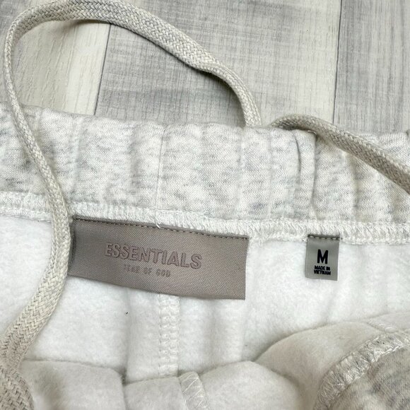 ✅Mens M Essentials Fear of God Gray/Light Oatmeal Sweatpants Joggers Drawstring - Picture 3 of 10